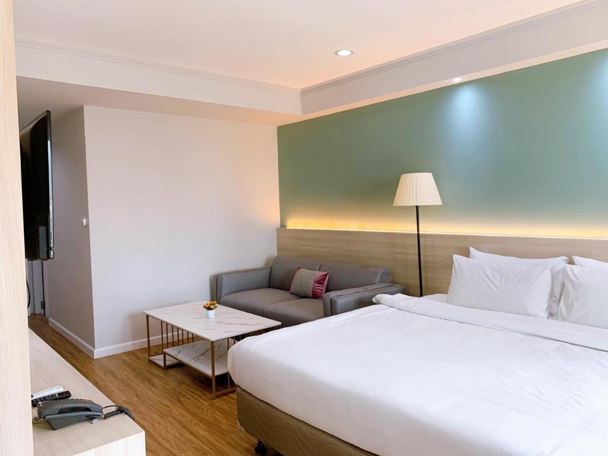 미로프트 사톤 호텔  방콕 외부 사진 Deluxe Room